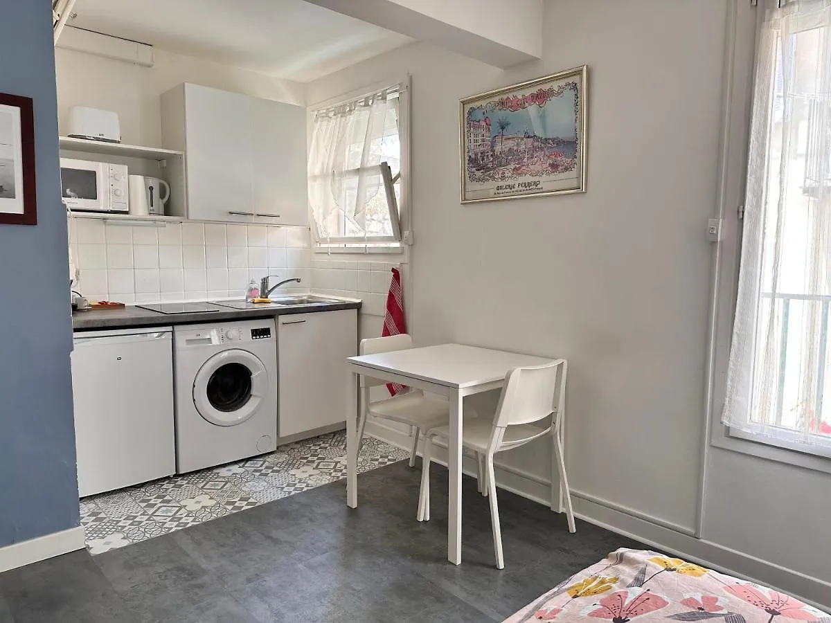 Appartement Bottero, Climatise, Parking Possible à Nice