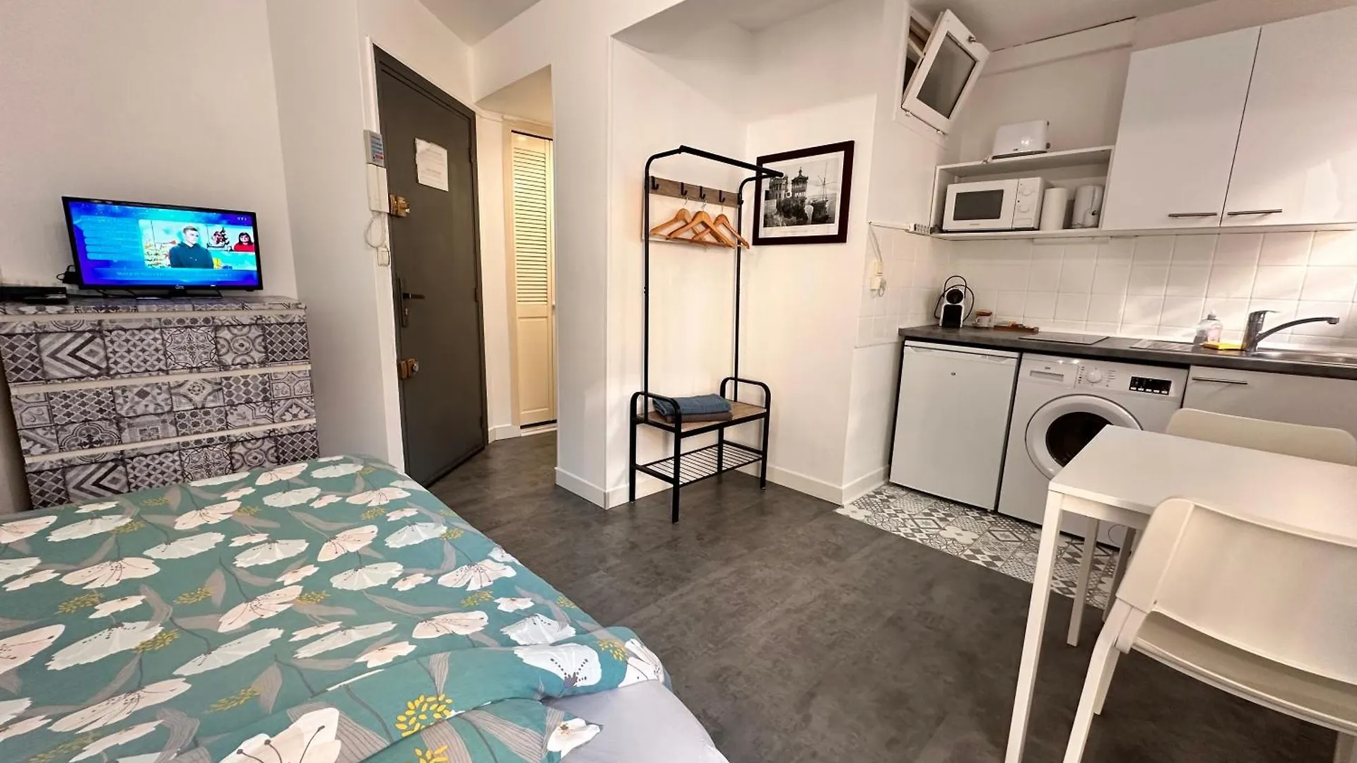 Appartement Bottero, Climatise, Parking Possible à Nice France